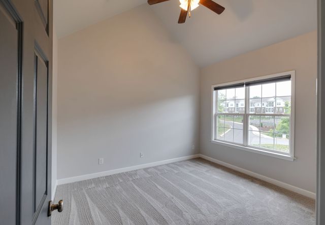 1001 McKenna Dr, Thompsons Station, TN 37179