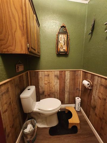 11390 NE Trail Rd, Elgin, OK 73538