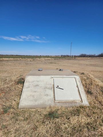 11390 NE Trail Rd, Elgin, OK 73538