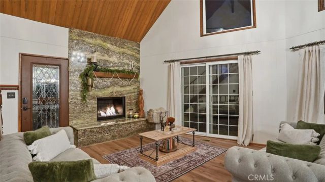 401 Grizzly Road, Lake Arrowhead, CA 92352