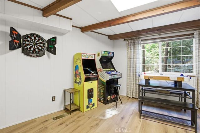 401 Grizzly Road, Lake Arrowhead, CA 92352