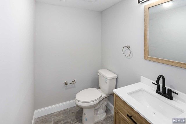 54 Willow Avenue, Hackensack, NJ 07601