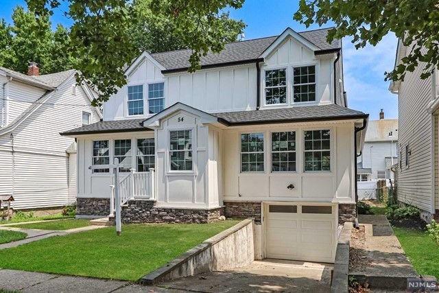 54 Willow Avenue, Hackensack, NJ 07601
