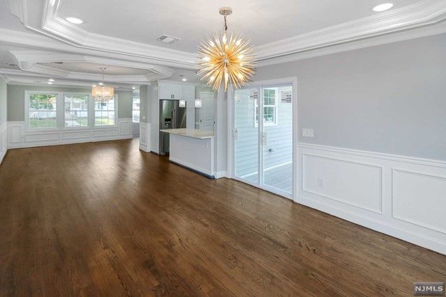 54 Willow Avenue, Hackensack, NJ 07601