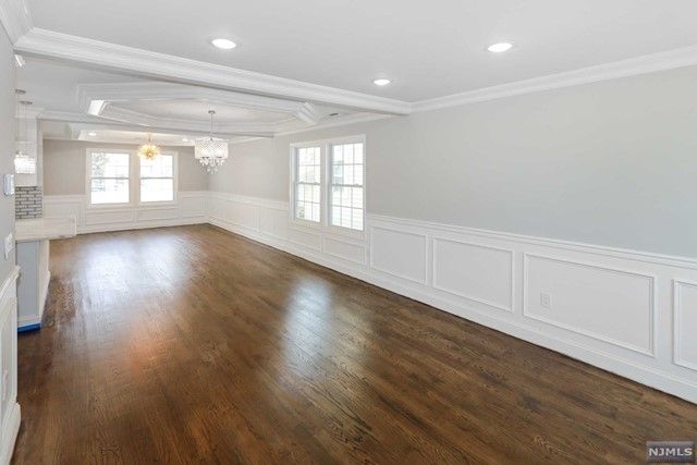 54 Willow Avenue, Hackensack, NJ 07601