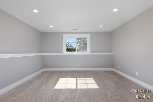 10613 68th Avenue, Allendale, MI 49401