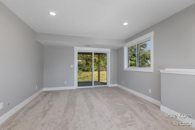 10613 68th Avenue, Allendale, MI 49401