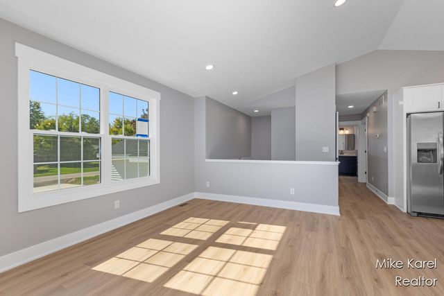 10613 68th Avenue, Allendale, MI 49401