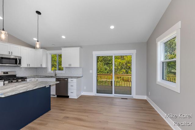 10613 68th Avenue, Allendale, MI 49401