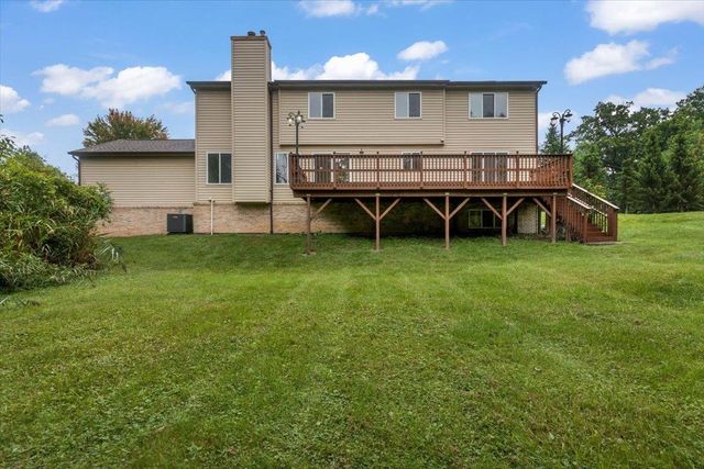 7295 W Maple Road, West Bloomfield Twp, MI 48322