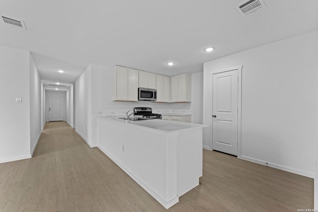 1867 Wood Warbler, New Braunfels, TX 78130