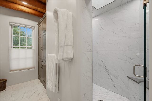 541 Camino Rancheros, Santa Fe, NM 87505