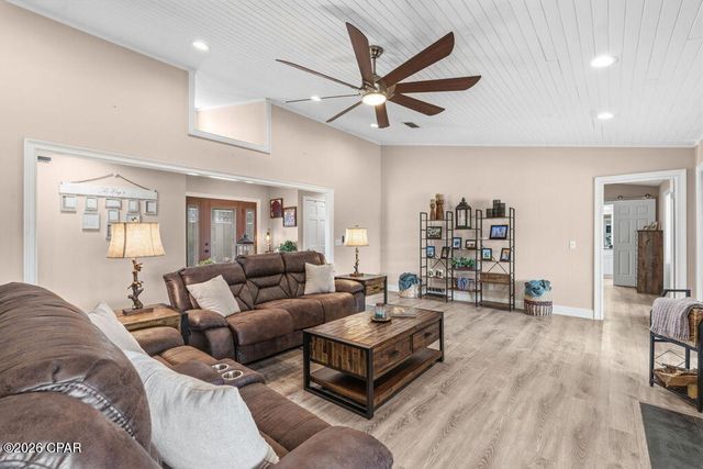 1009 Barracuda Drive, Panama City, FL 32408