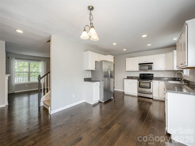 44 Ridgeland Lane, Asheville, NC 28805