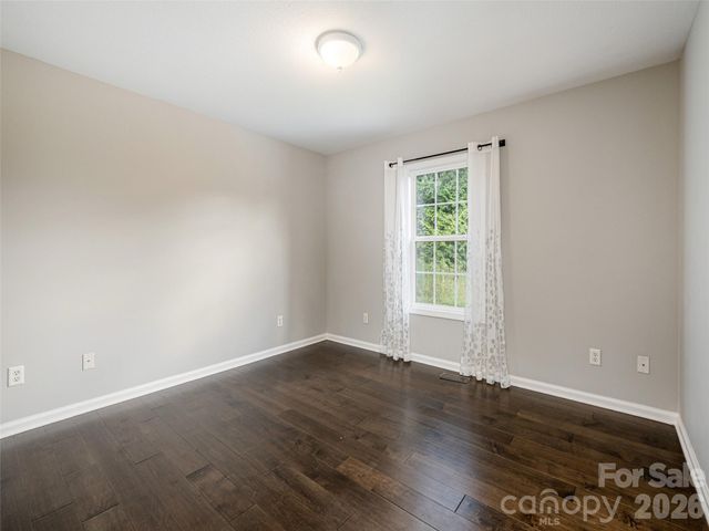 44 Ridgeland Lane, Asheville, NC 28805