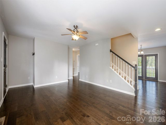 44 Ridgeland Lane, Asheville, NC 28805