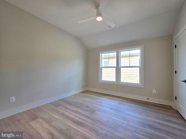 41 E REED AVE, Alexandria, VA 22305