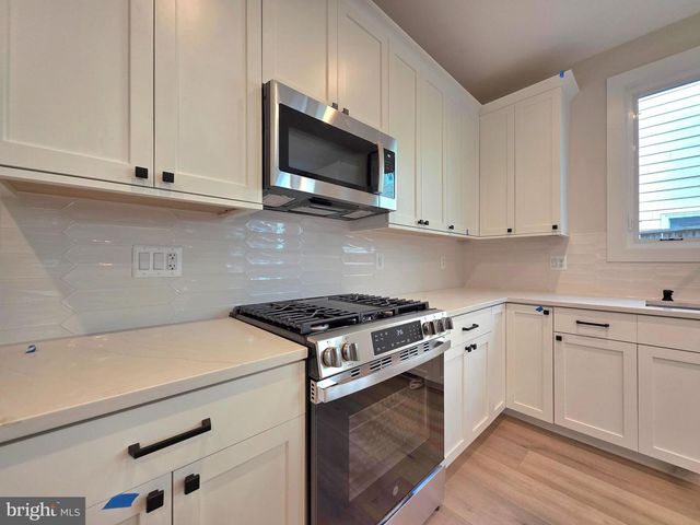 41 E REED AVE, Alexandria, VA 22305