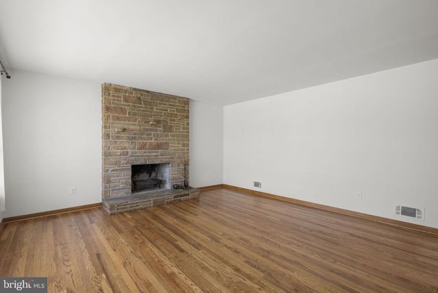 624 GAYLE DR, Linthicum Heights, MD 21090