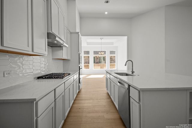 9707 Van Horn, San Antonio, TX 78254