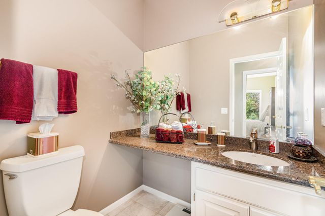 9031 Highview Lane, Woodbury, MN 55125