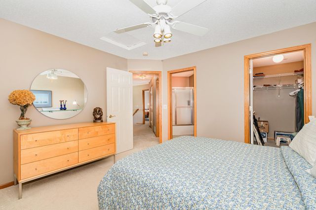 9031 Highview Lane, Woodbury, MN 55125