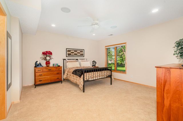 9031 Highview Lane, Woodbury, MN 55125