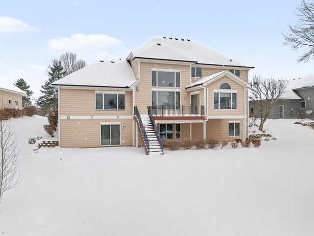 9031 Highview Lane, Woodbury, MN 55125