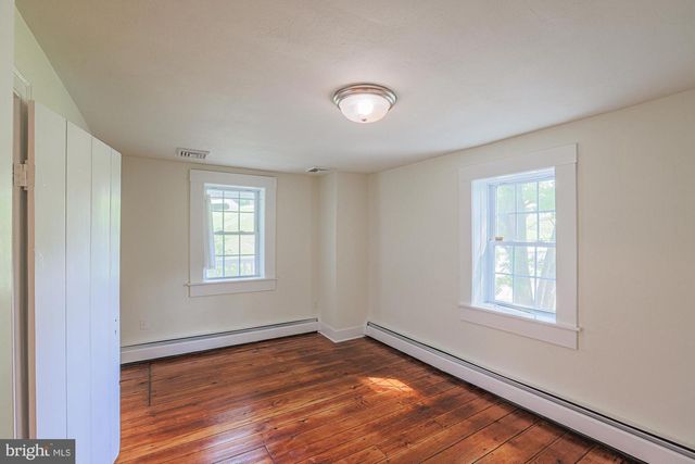 19020 GUNPOWDER RD, Millers, MD 21102