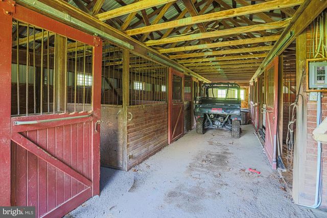 19020 GUNPOWDER RD, Millers, MD 21102