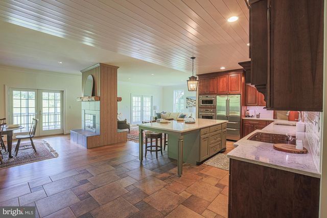 19020 GUNPOWDER RD, Millers, MD 21102