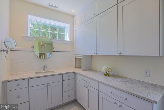 19020 GUNPOWDER RD, Millers, MD 21102