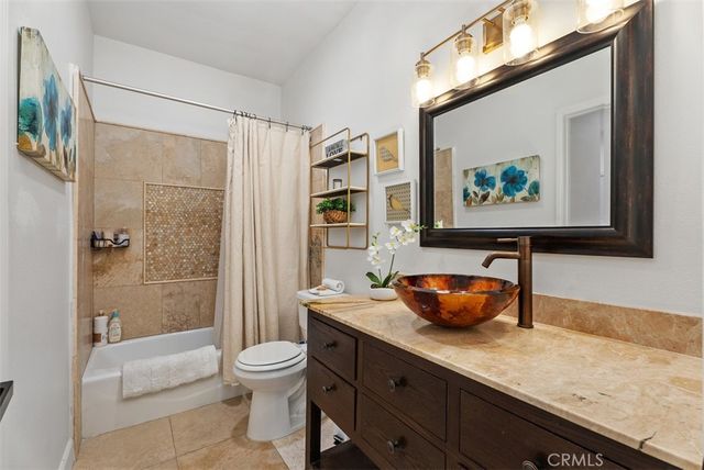 4561 Warner, Huntington Beach, CA 92649