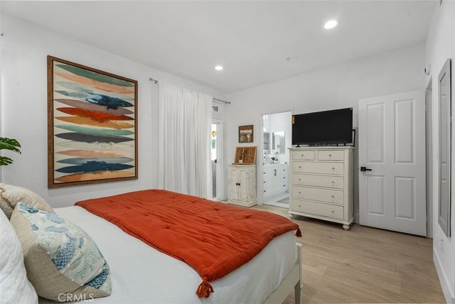 4561 Warner, Huntington Beach, CA 92649