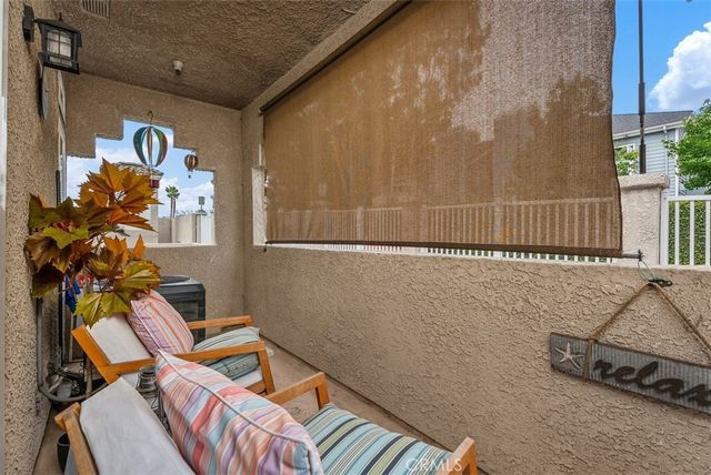 4561 Warner, Huntington Beach, CA 92649