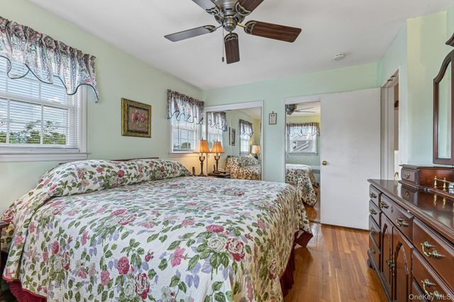 2394 Cedar Street, Seaford, NY 11783