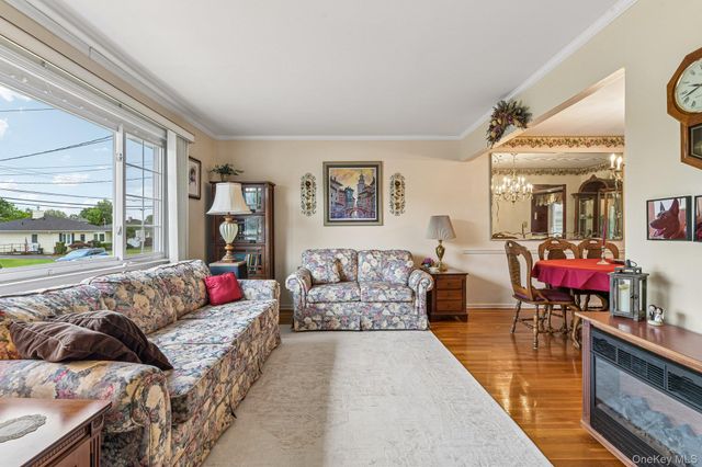 2394 Cedar Street, Seaford, NY 11783
