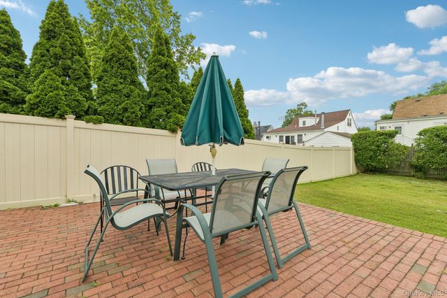 2394 Cedar Street, Seaford, NY 11783