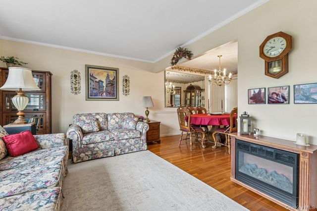 2394 Cedar Street, Seaford, NY 11783