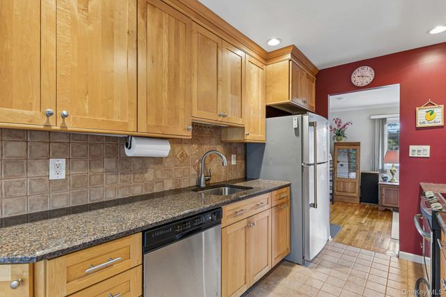 2394 Cedar Street, Seaford, NY 11783