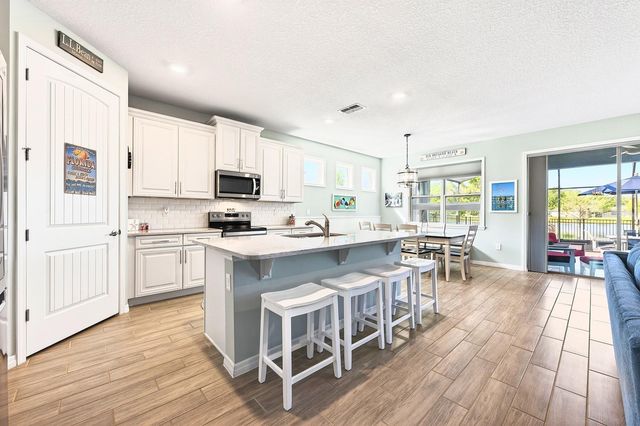 3645 BLUE SAGE LOOP, Clermont, FL 34714