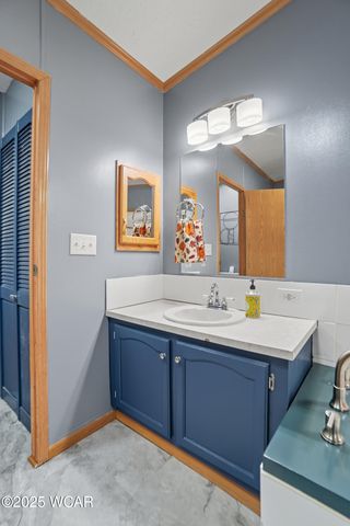 224 Buckingham Drive, Lima, OH 45807