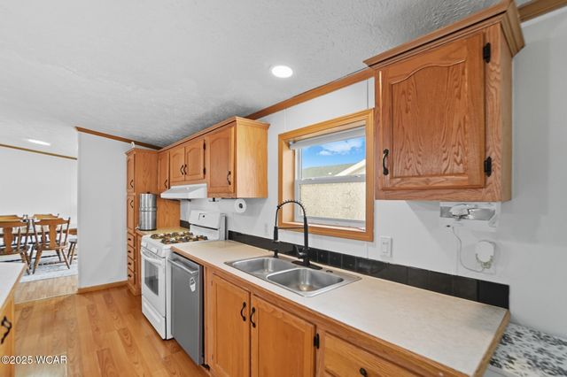 224 Buckingham Drive, Lima, OH 45807