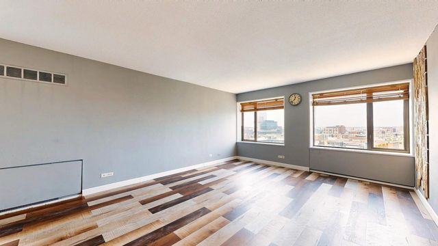 15 S 1st Street A1601, Minneapolis, MN 55401