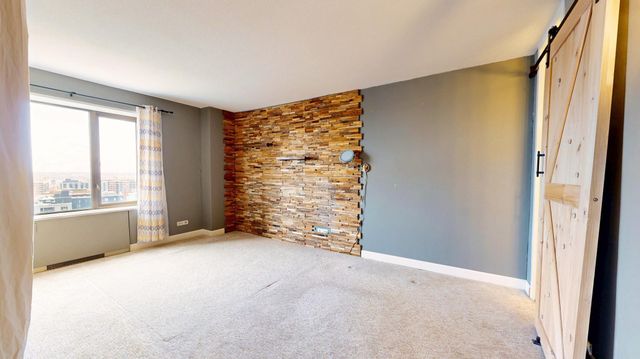 15 S 1st Street A1601, Minneapolis, MN 55401