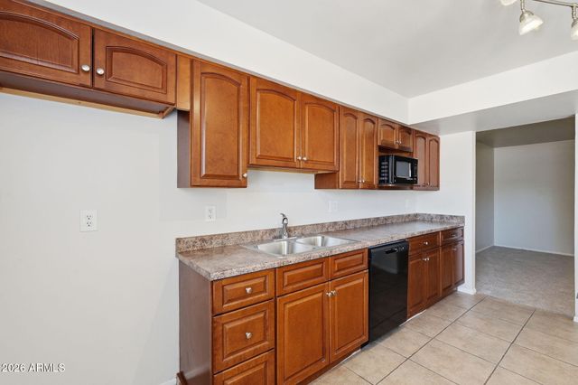324 N 101st Way, Mesa, AZ 85207