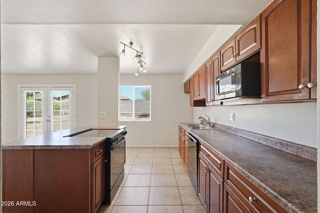 324 N 101st Way, Mesa, AZ 85207