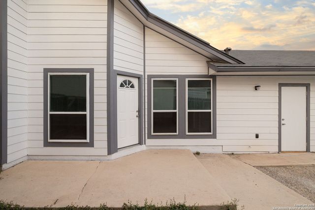 12130 Magnolia Blossom St, San Antonio, TX 78247