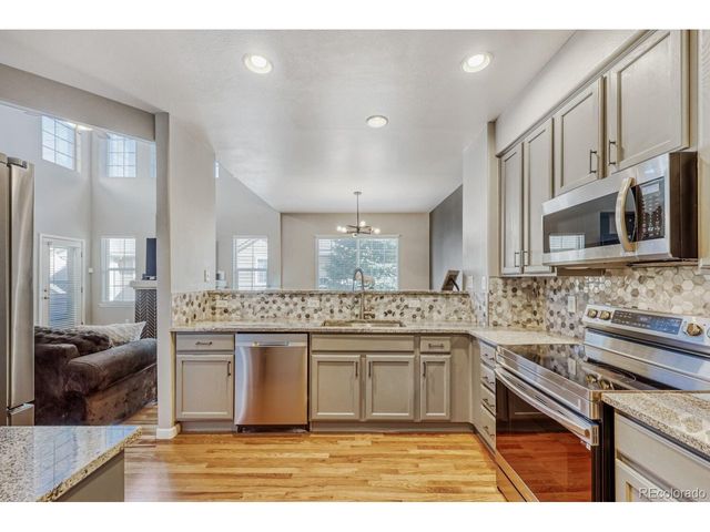 6839 S Webster St E, Littleton, CO 80128