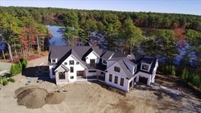 2 Eisenhauer, Foxboro, MA 02035